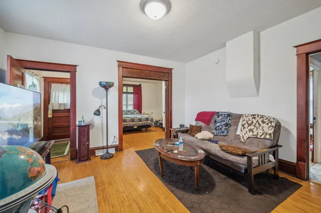 $765,000 | 909 22nd Avenue Northeast, Minneapolis, MN 55418