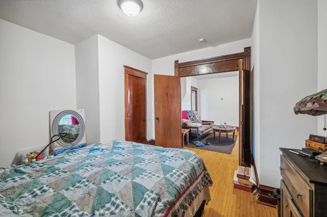 $765,000 | 909 22nd Avenue Northeast, Minneapolis, MN 55418