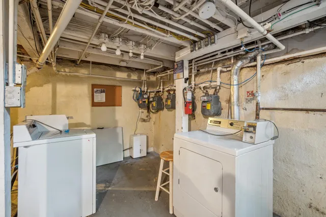 $749,999 | 909 22nd Avenue Northeast, Minneapolis, MN 55418