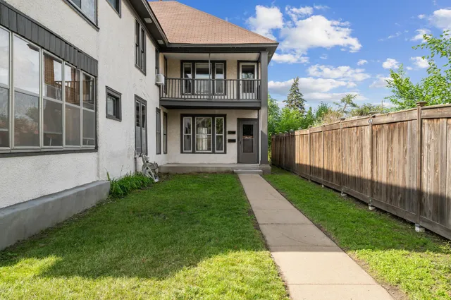 $765,000 | 909 22nd Avenue Northeast, Minneapolis, MN 55418