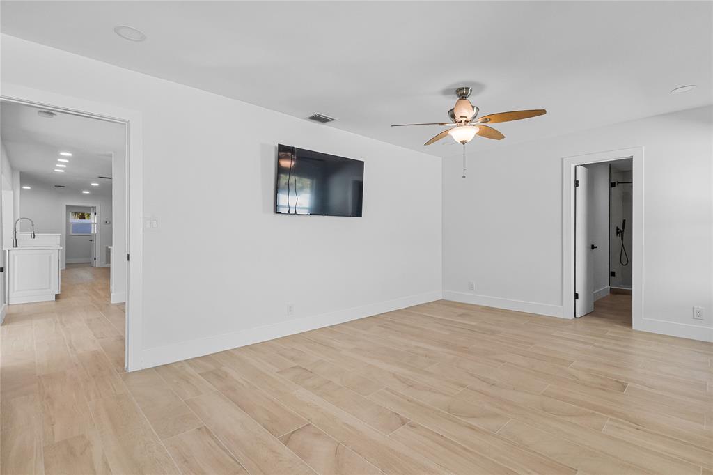 2830 Northeast 46th Street Lighthouse Point, FL 33064 - Photo 21 of 58