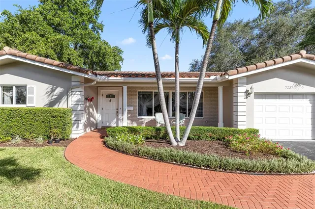 $479,900 | 7237 East Tropical Way, Plantation, FL 33317