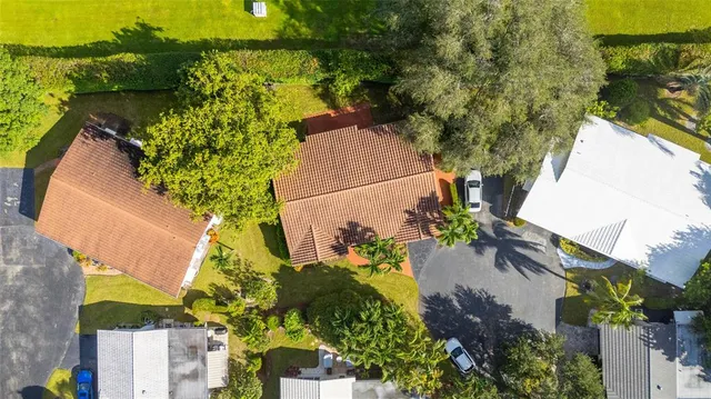 $479,900 | 7237 East Tropical Way, Plantation, FL 33317