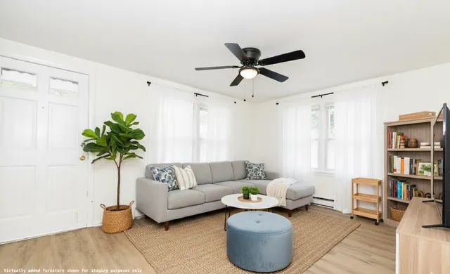 $239,900 | 108 Oak Street, Unit 2, Dover, NH 03820