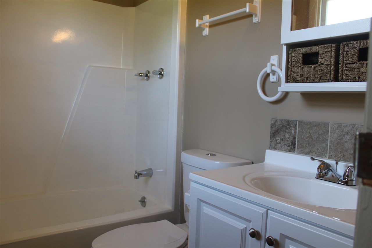 10308 36 1/2 Road Cadillac, MI 49601 - Photo 21 of 35 1848700-21.JPG