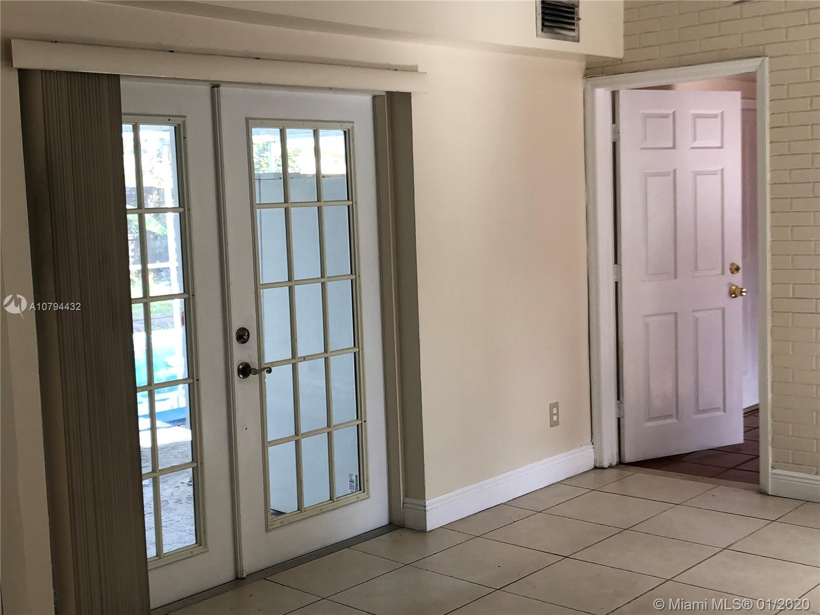 7841 Raleigh Street Hollywood, FL 33024 - Photo 4 of 8
