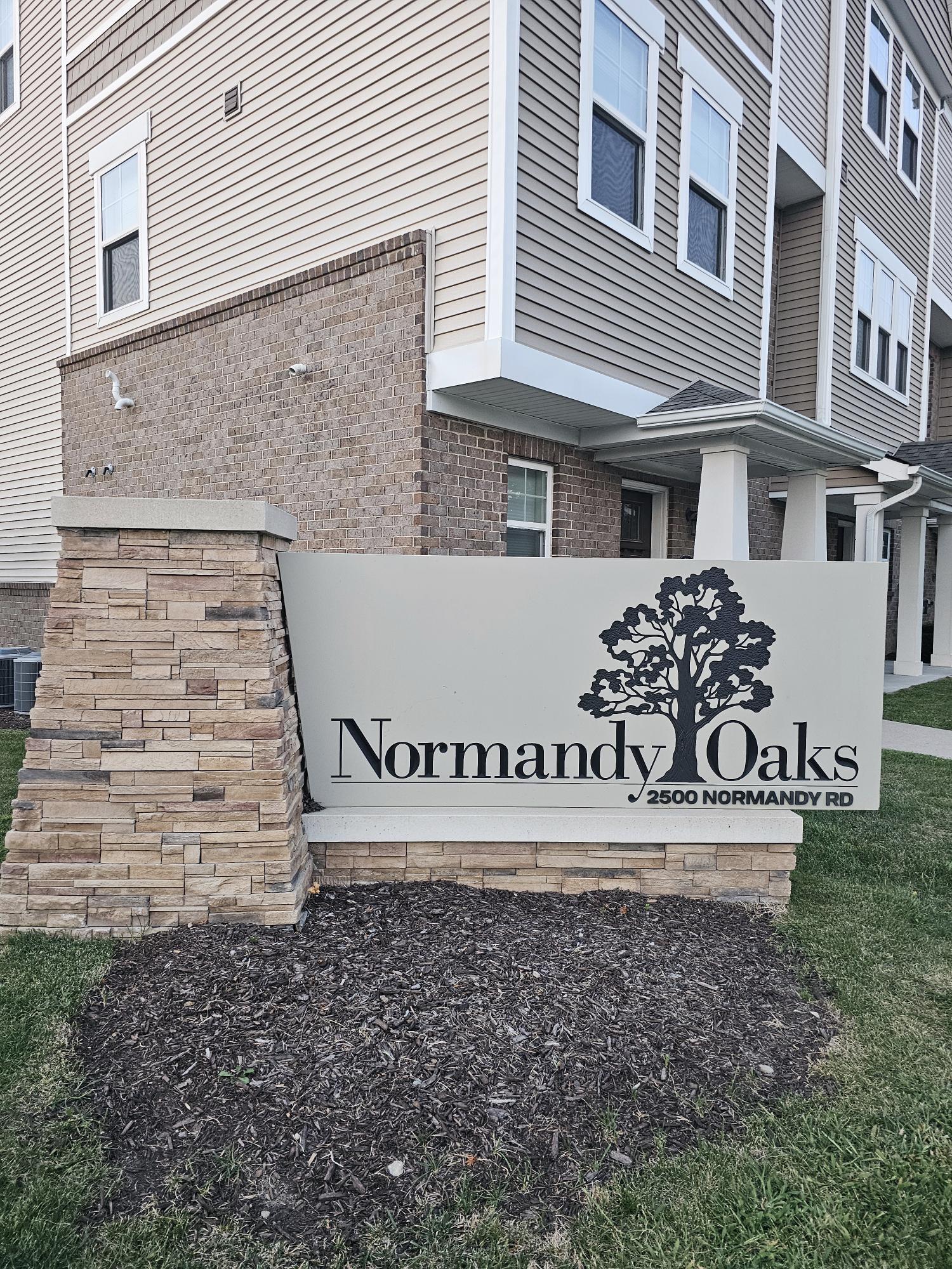 2500 Normandy Road, Unit 72 Royal Oak, MI 48073 - Photo 11 of 11 Normandy Oaks
