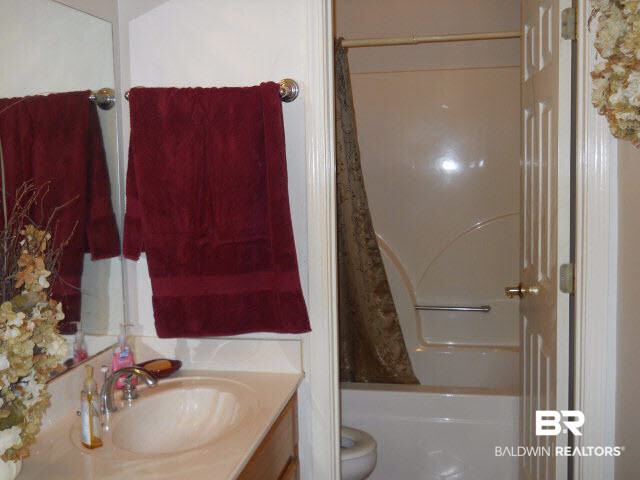 2908 Sowell Road Brewton, AL 36426 - Photo 11 of 18 Bathroom