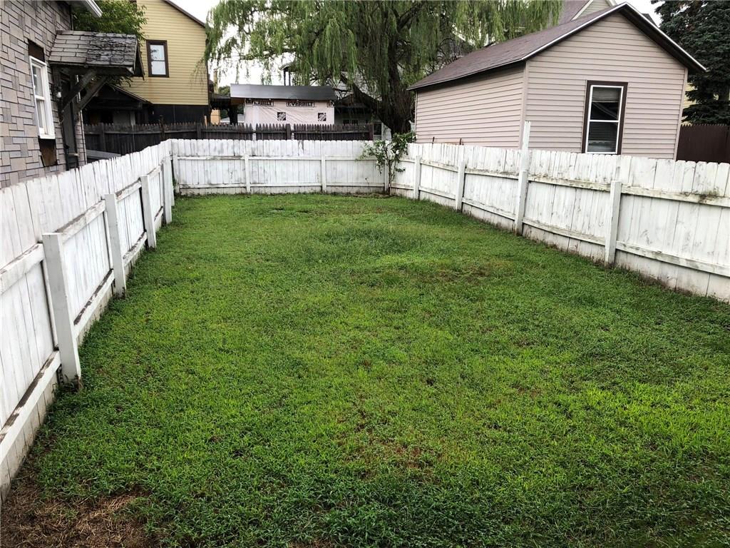 438 East Washington Street Rochester, PA 15074 - Photo 3 of 15
