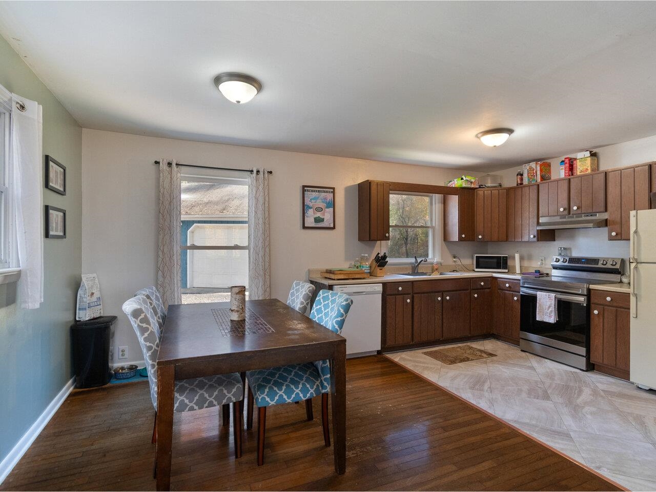 938 Perry Hill Road Waterbury, VT 05676 - Photo 13 of 43