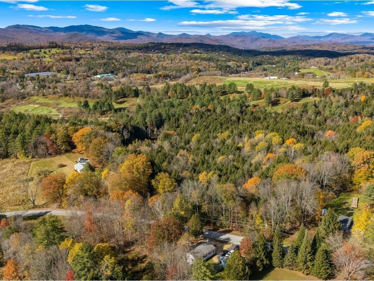 938 Perry Hill Road Waterbury, VT 05676 - Photo 3 of 43