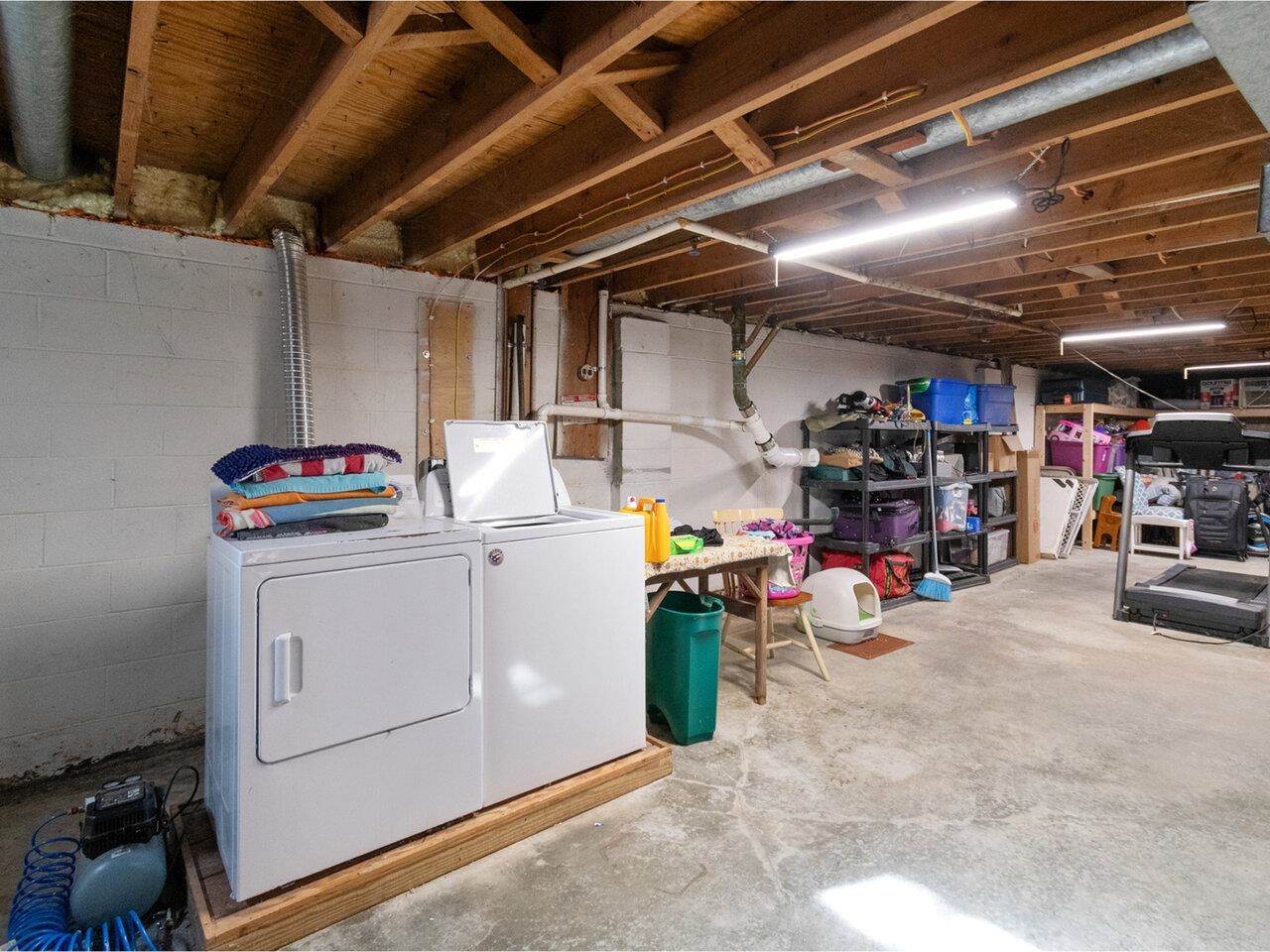 938 Perry Hill Road Waterbury, VT 05676 - Photo 32 of 43