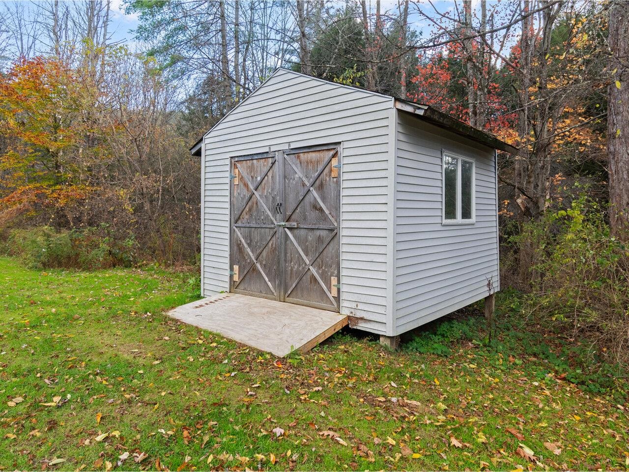 938 Perry Hill Road Waterbury, VT 05676 - Photo 39 of 43