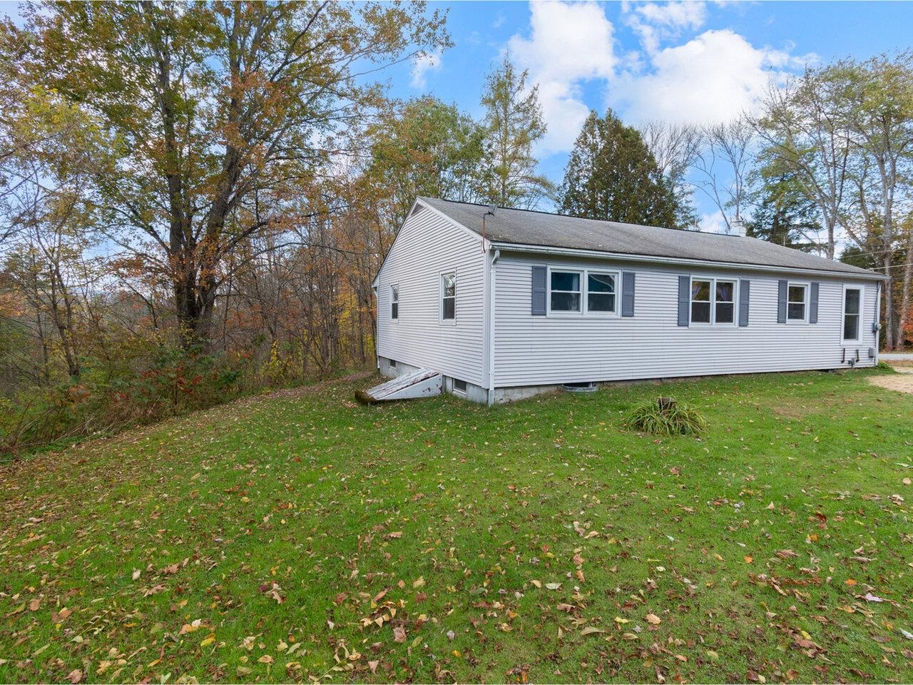 938 Perry Hill Road Waterbury, VT 05676 - Photo 6 of 43