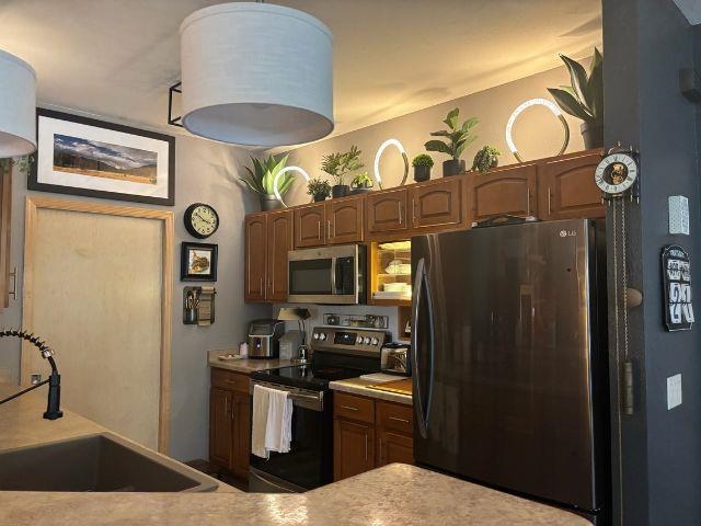 702 Clardell Drive Sun Prairie, WI 53590 - Photo 12 of 35