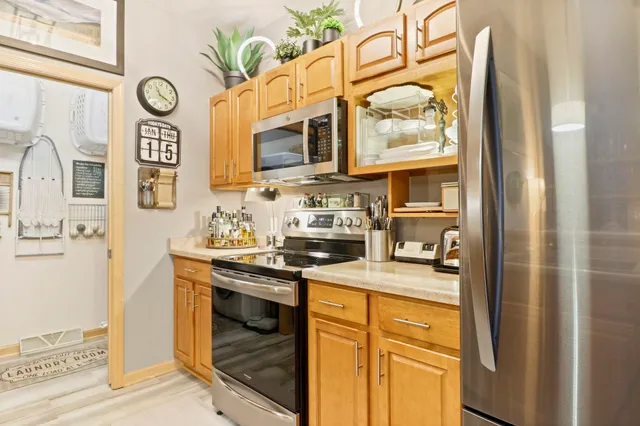 $385,000 | 702 Clardell Drive, Sun Prairie, WI 53590