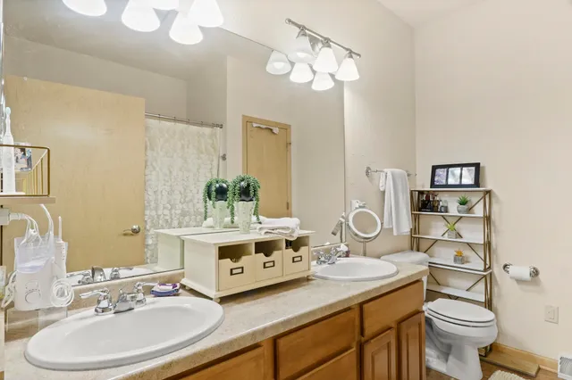 $385,000 | 702 Clardell Drive, Sun Prairie, WI 53590