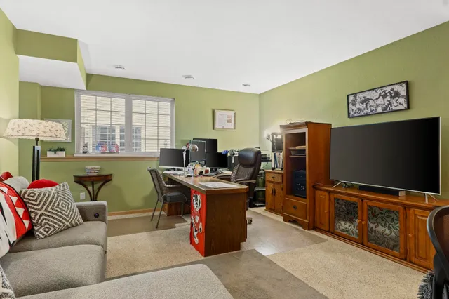 $385,000 | 702 Clardell Drive, Sun Prairie, WI 53590