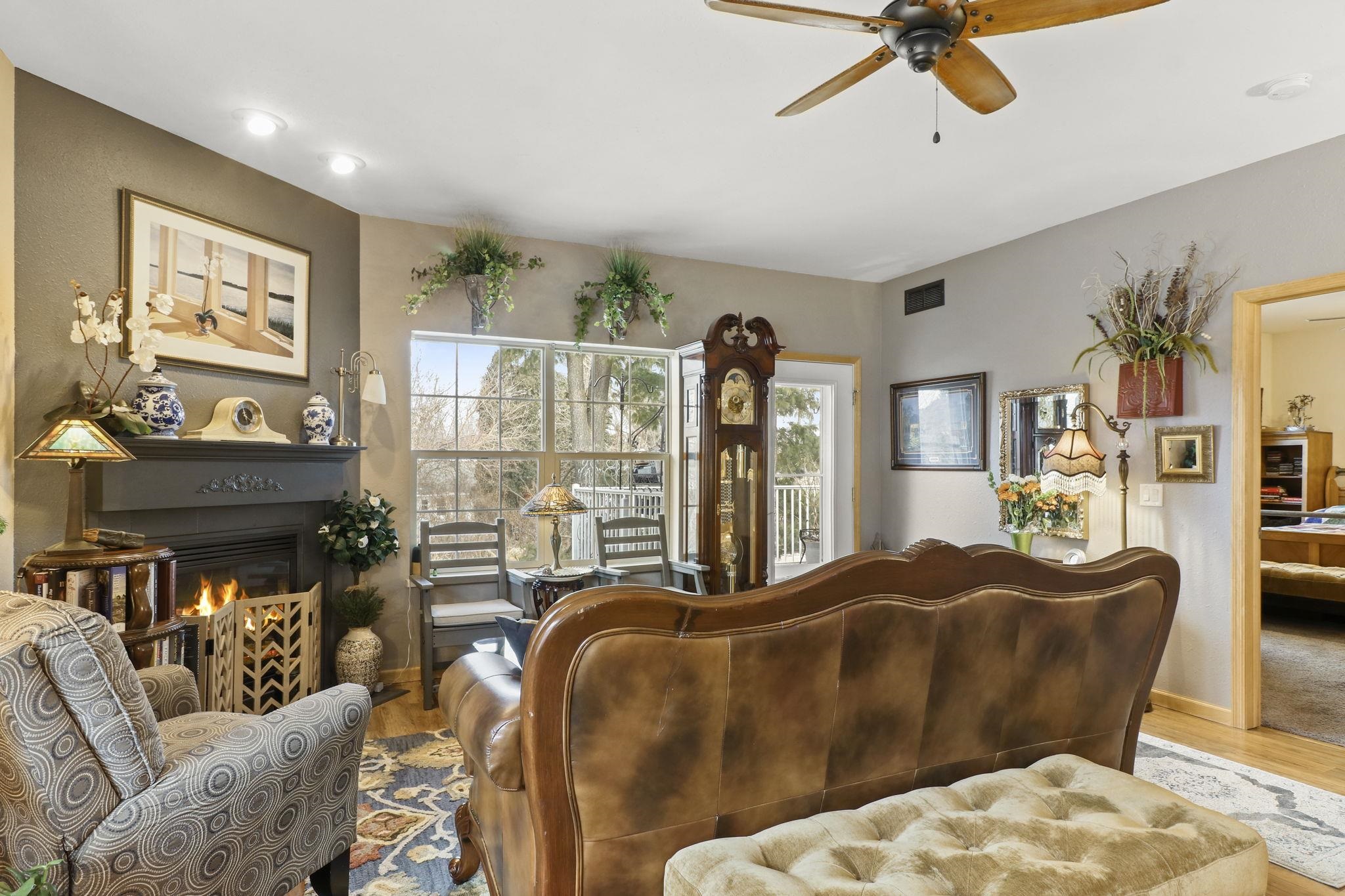 702 Clardell Drive Sun Prairie, WI 53590 - Photo 5 of 35