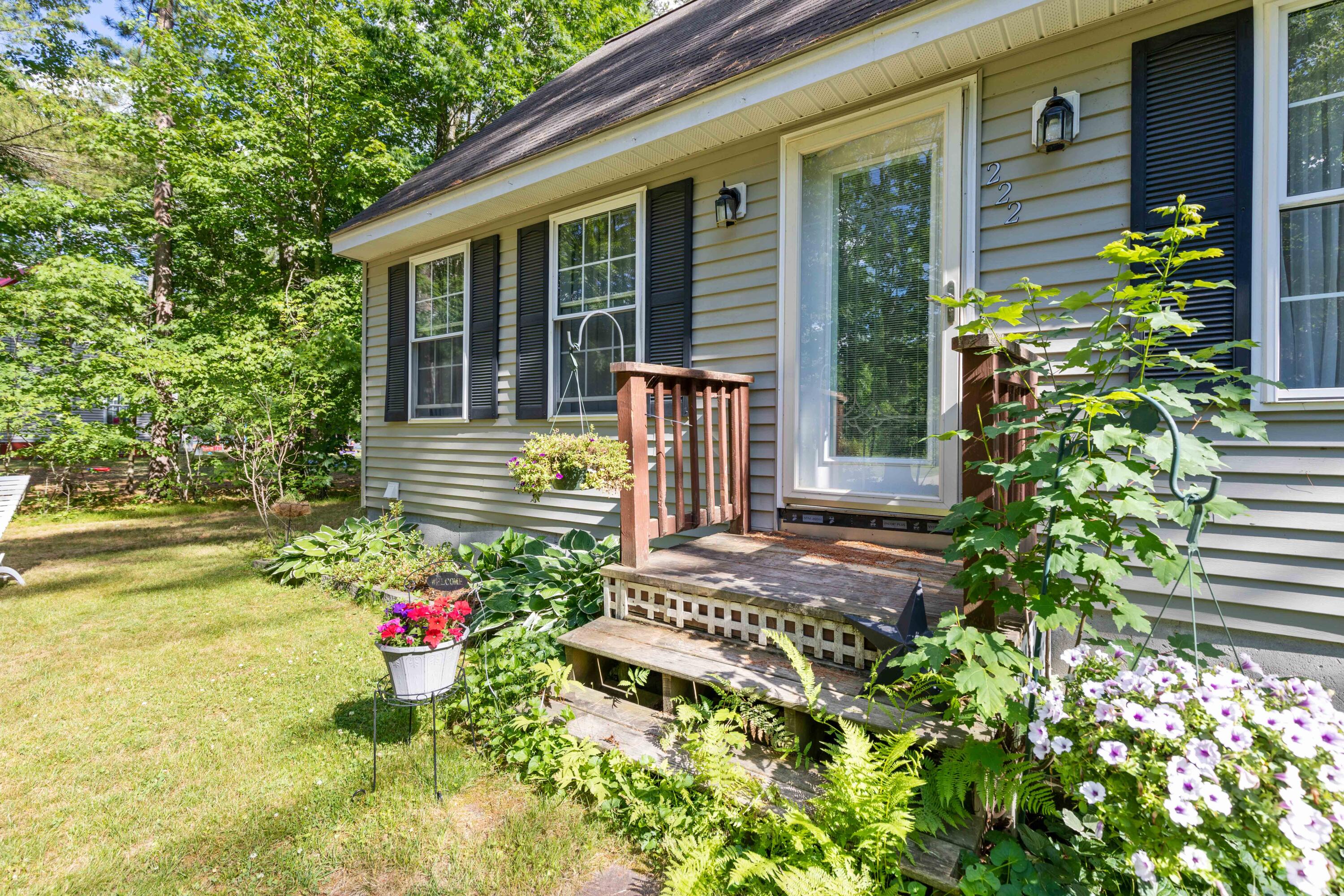 222 Old Portland Road North Waterboro, ME 04061 - Photo 5 of 49 222 Old Portland Road North Waterboro -