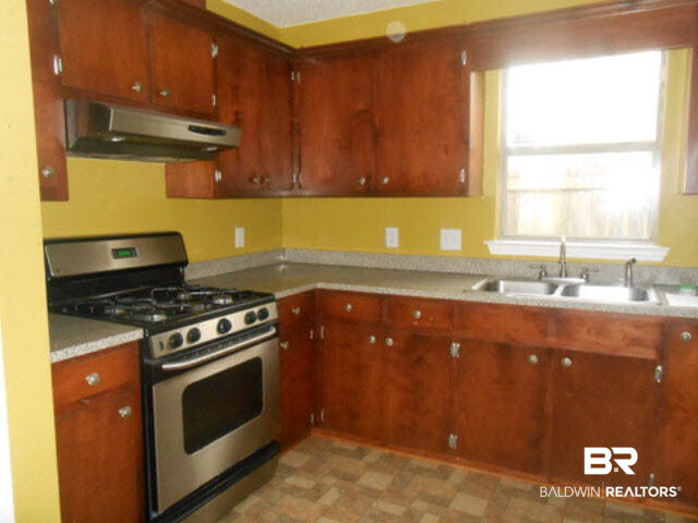 254 Kennedy Street Mobile, AL 36603 - Photo 3 of 12