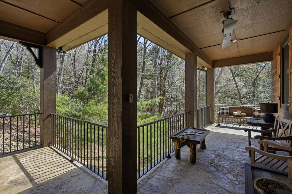 124 Wilderness Way Ellijay, GA 30536 - Photo 17 of 117