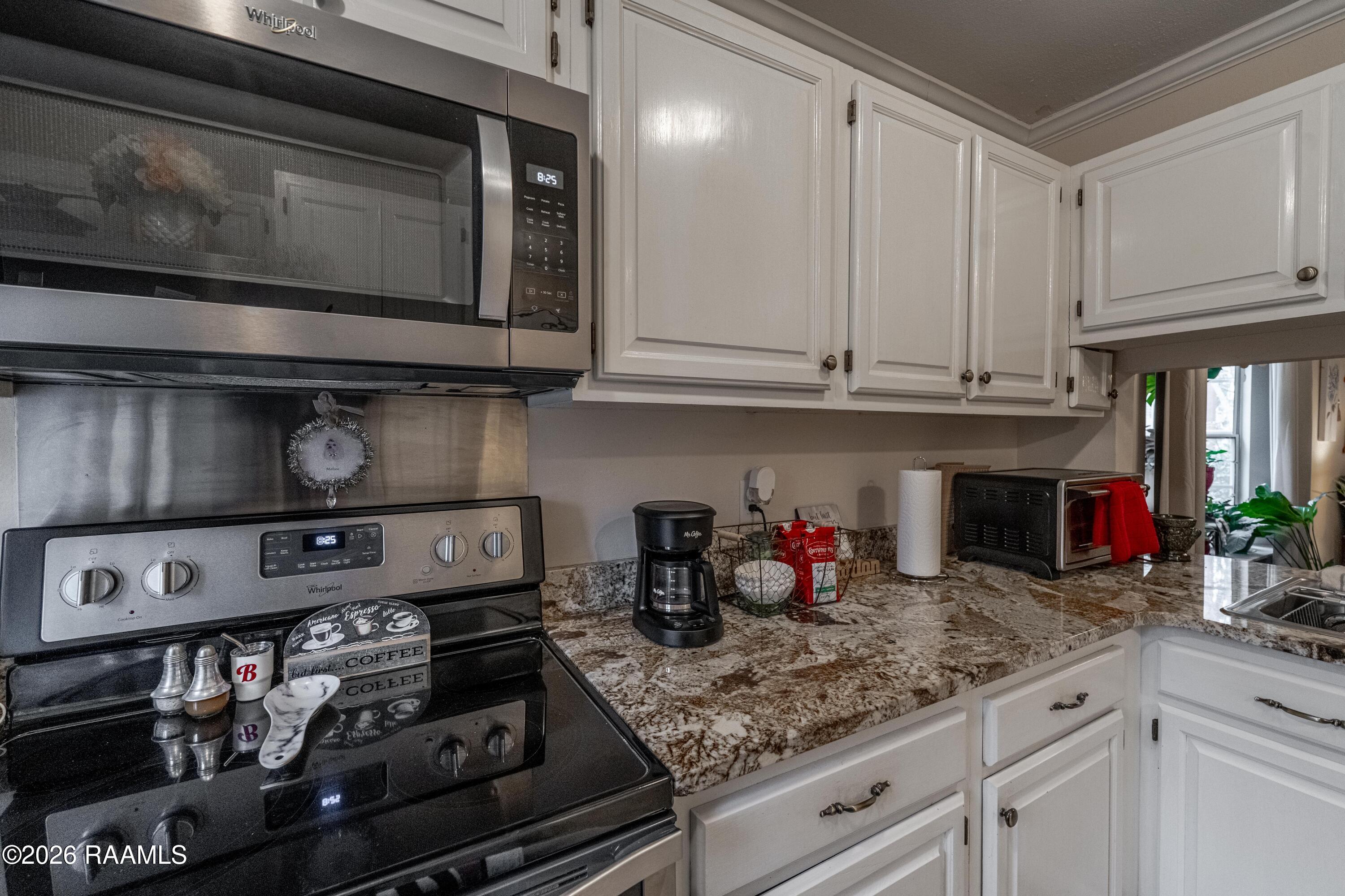 416 Doucet Road, Unit 3A Lafayette, LA 70503 - Photo 21 of 36 416 Doucet Rd. Unit 3 A-16