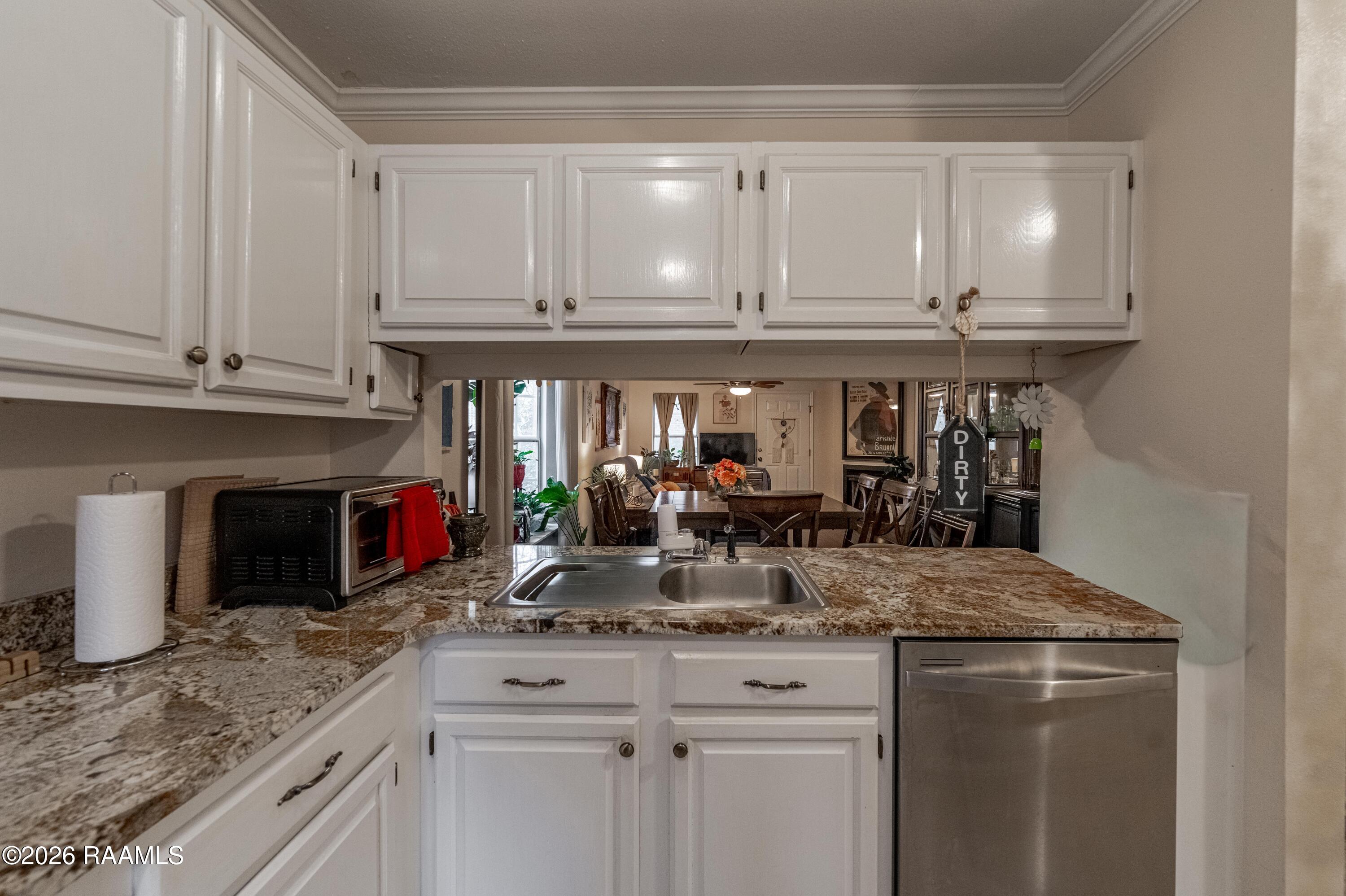 416 Doucet Road, Unit 3A Lafayette, LA 70503 - Photo 22 of 36 416 Doucet Rd. Unit 3 A-17