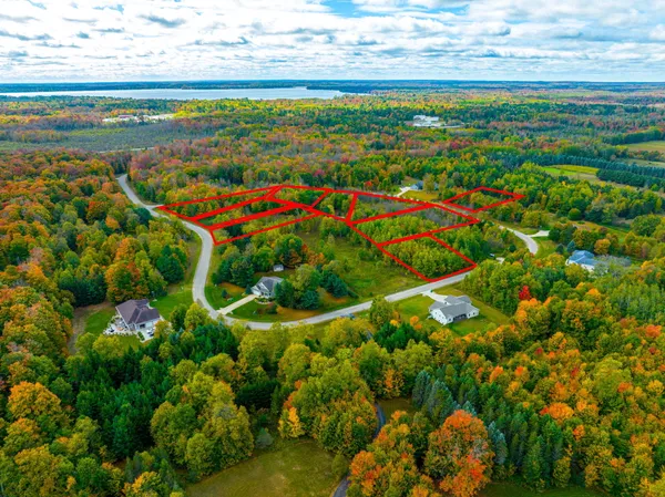 $12,500 | Spring Valley Drive, Cadillac, MI 49601