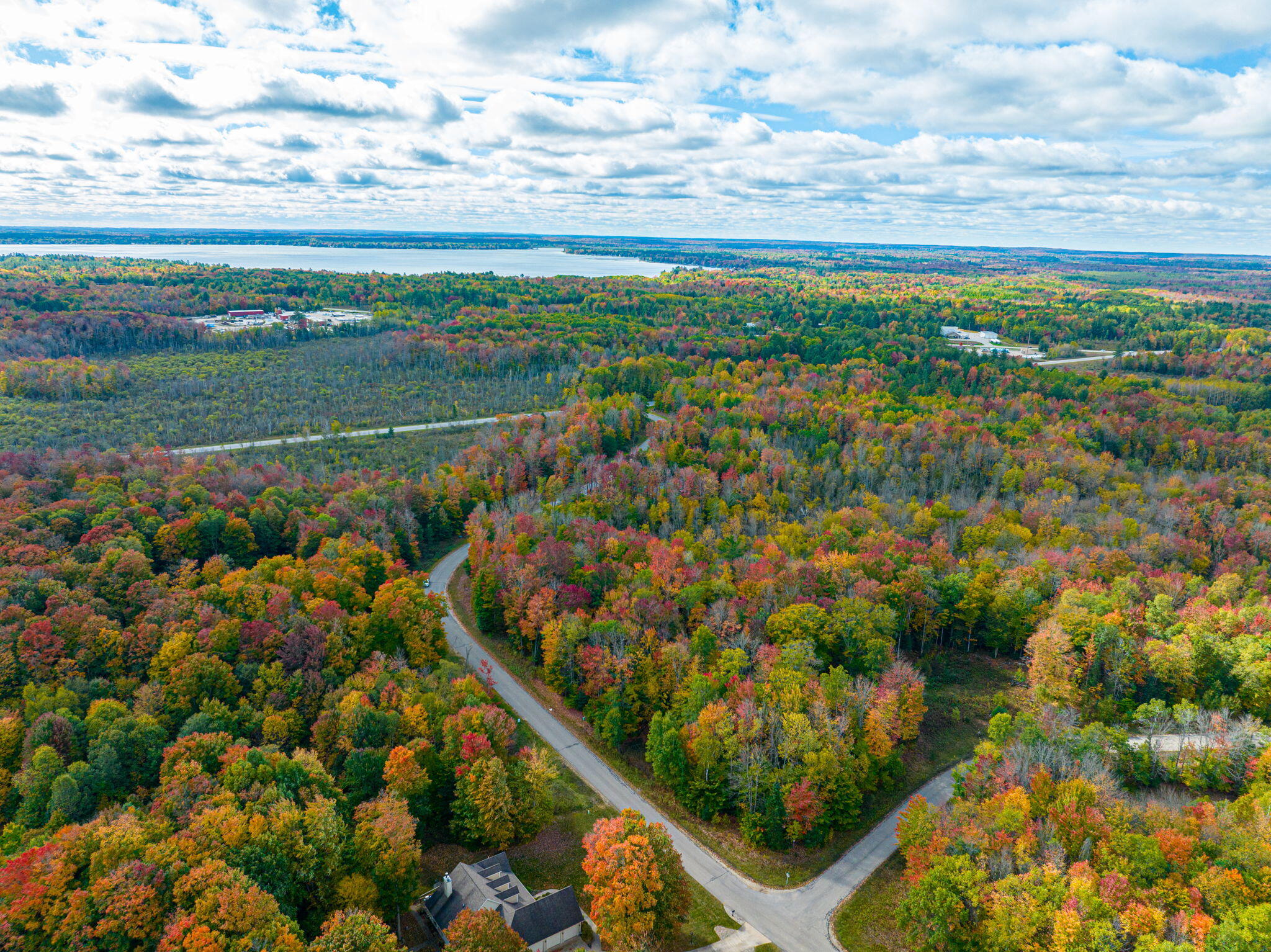 Spring Valley Drive Cadillac, MI 49601 - Photo 7 of 19 7