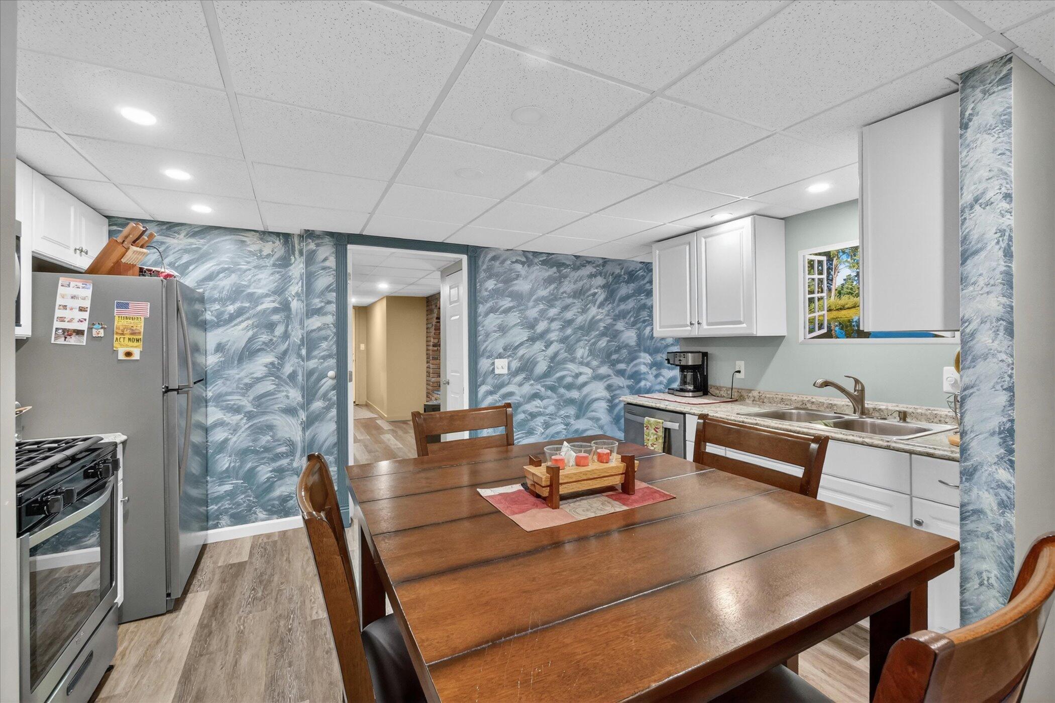 2717 Fishbeck Road Howell, MI 48843 - Photo 23 of 71 23-2717-Fishbeck-Rd-Howell-WindowStill