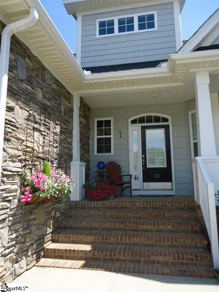 101 Aldgate Way Greer, SC 29650 - Photo 3 of 25 Gallery Image 3