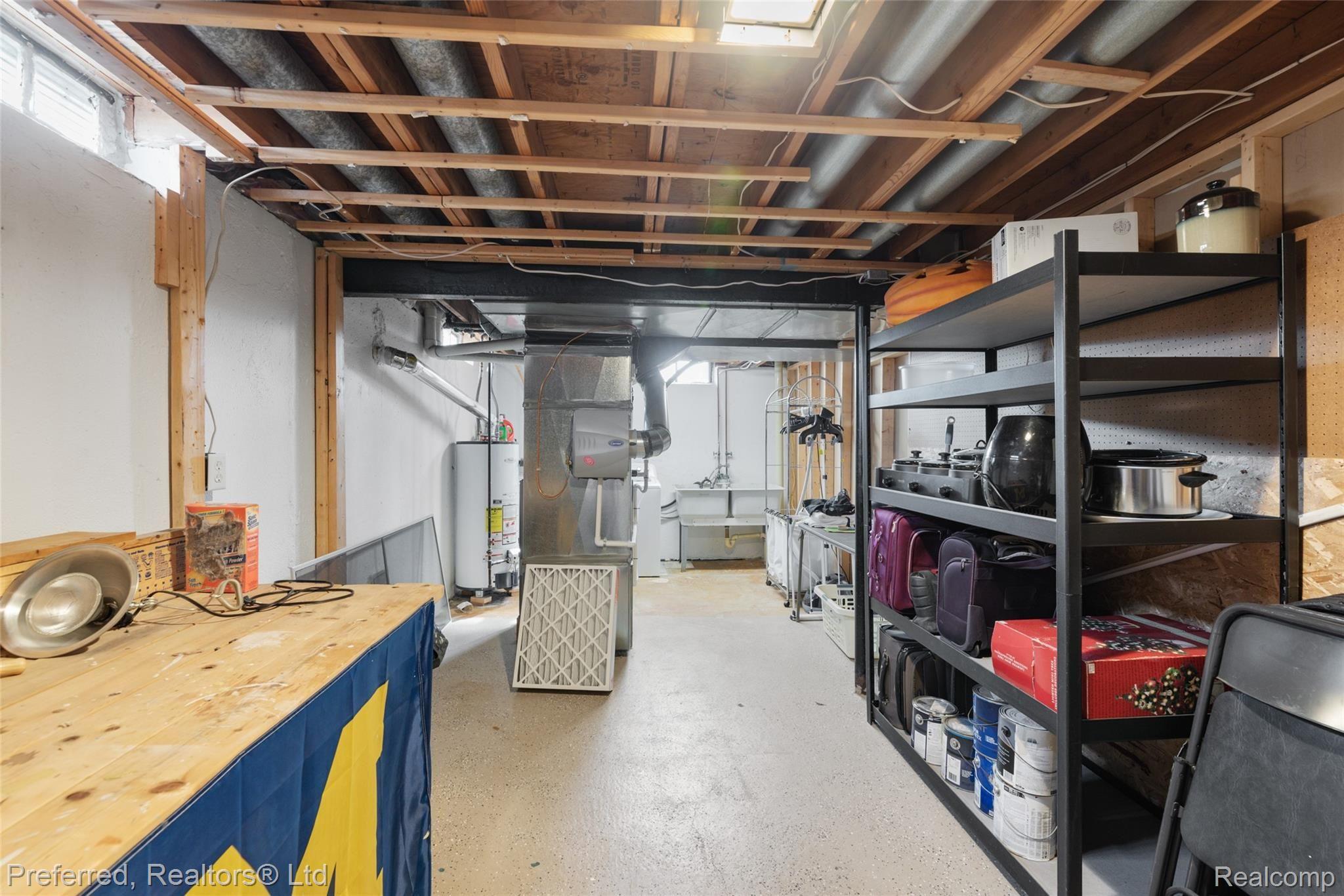 43065 Versailles Road Canton, MI 48187 - Photo 23 of 26 Lots of storage room