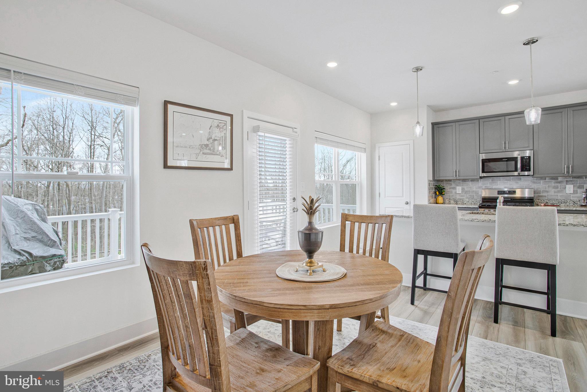 334 Sweetbay Road Essex, MD 21221 - Photo 4 of 23 Gallery Image 4
