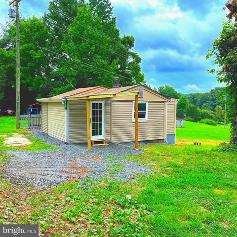 $1,650 | 11291 Pine Hill Road, King George, VA 22485