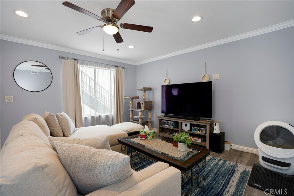 866 Cinnamon Lane, Unit 57 Duarte, CA 91010 - Photo 6 of 28