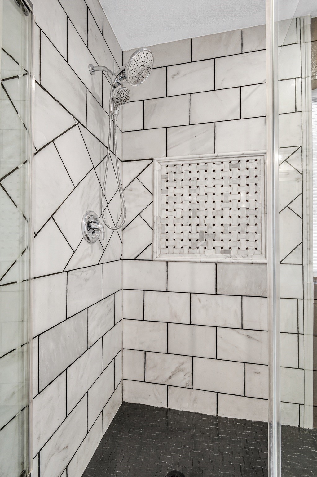257 North Ranch House Road Angleton, TX 77515 - Photo 38 of 49 walk in shower