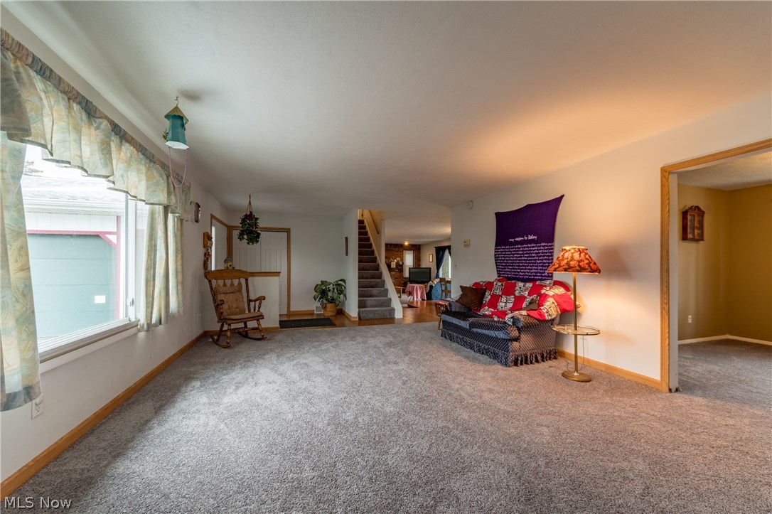 4198 Manchester Road Perry, OH 44081 - Photo 2 of 18