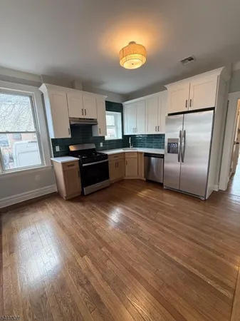 $2,800 | 420 North 7th Street, Unit 1, Newark, NJ 07107