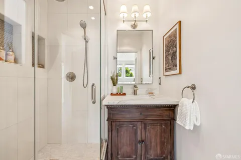$3,098,000 | 2370 North Point Street, San Francisco, CA 94123