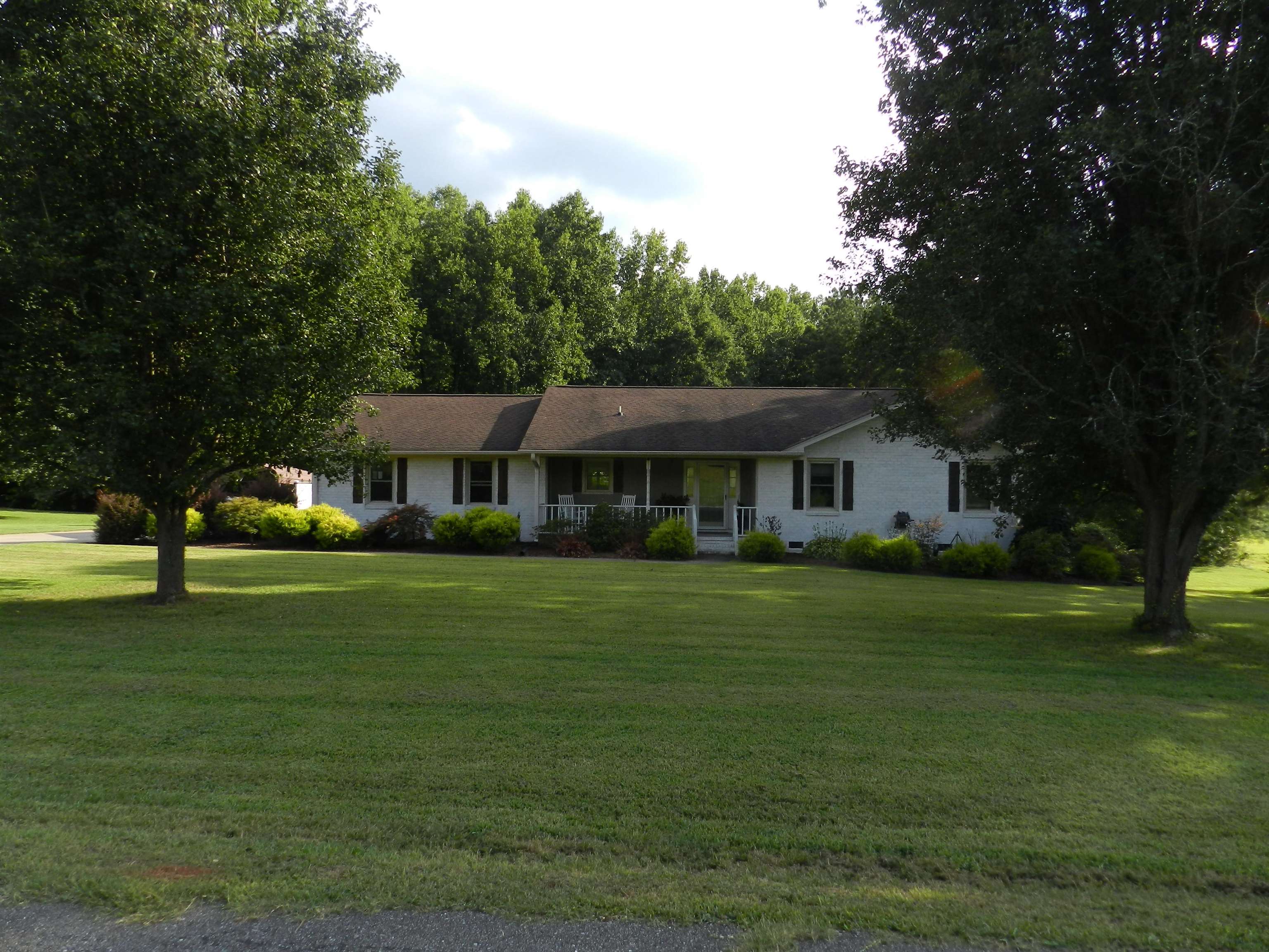 153 Ruth Drive Gaffney, SC 29341 - Photo 1 of 36