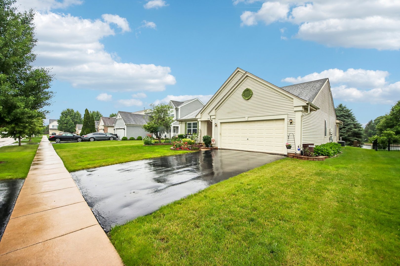 3415 Mustang Road Joliet, IL 60435 - Photo 5 of 45