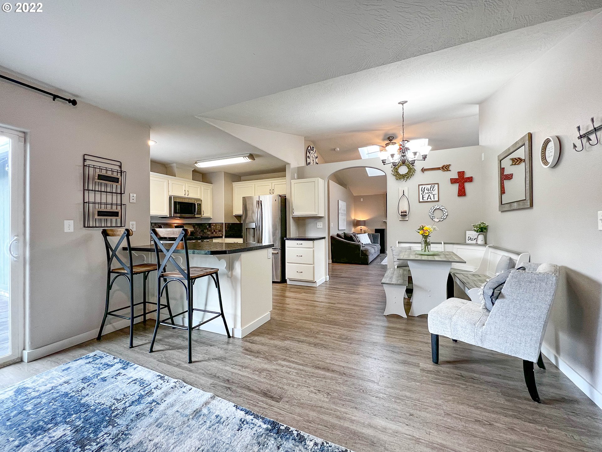 6841 Simeon Drive Springfield, OR 97478 - Photo 10 of 31 Gallery Image 10