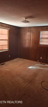 $219,000 | 352 Thorngrove Pike, Kodak, TN 37764