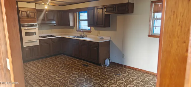 $219,000 | 352 Thorngrove Pike, Kodak, TN 37764