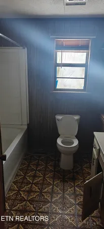 $219,000 | 352 Thorngrove Pike, Kodak, TN 37764