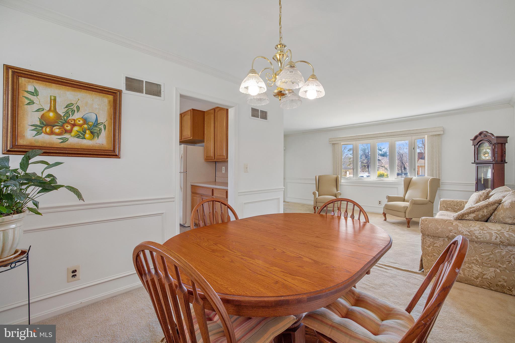 167 Barbara Road Severna Park, MD 21146 - Photo 7 of 32 Gallery Image 7