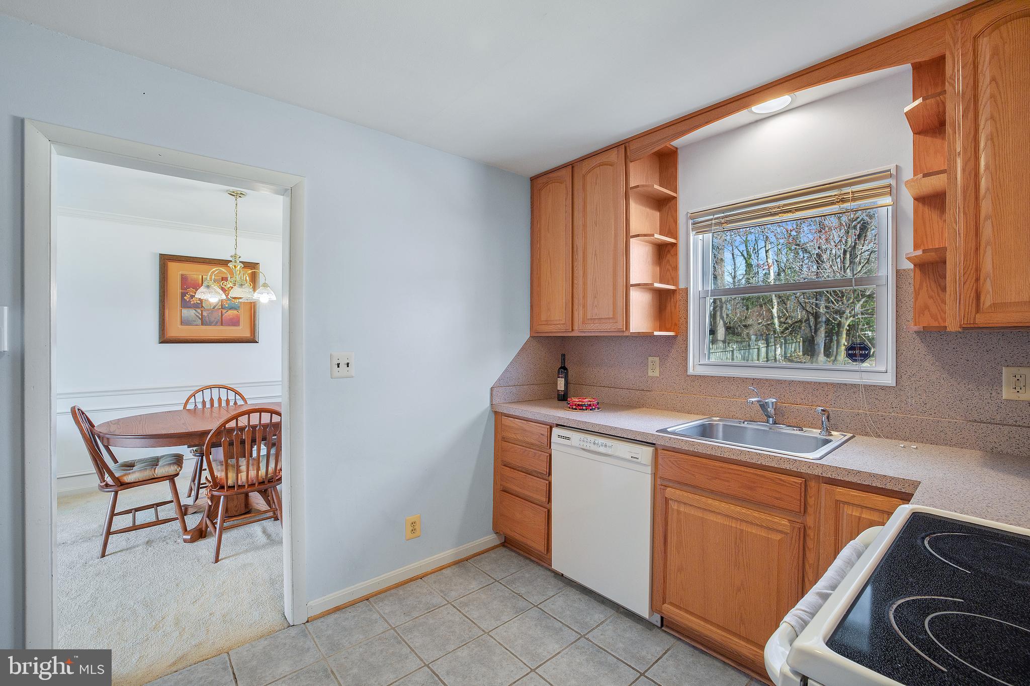 167 Barbara Road Severna Park, MD 21146 - Photo 8 of 32 Gallery Image 8