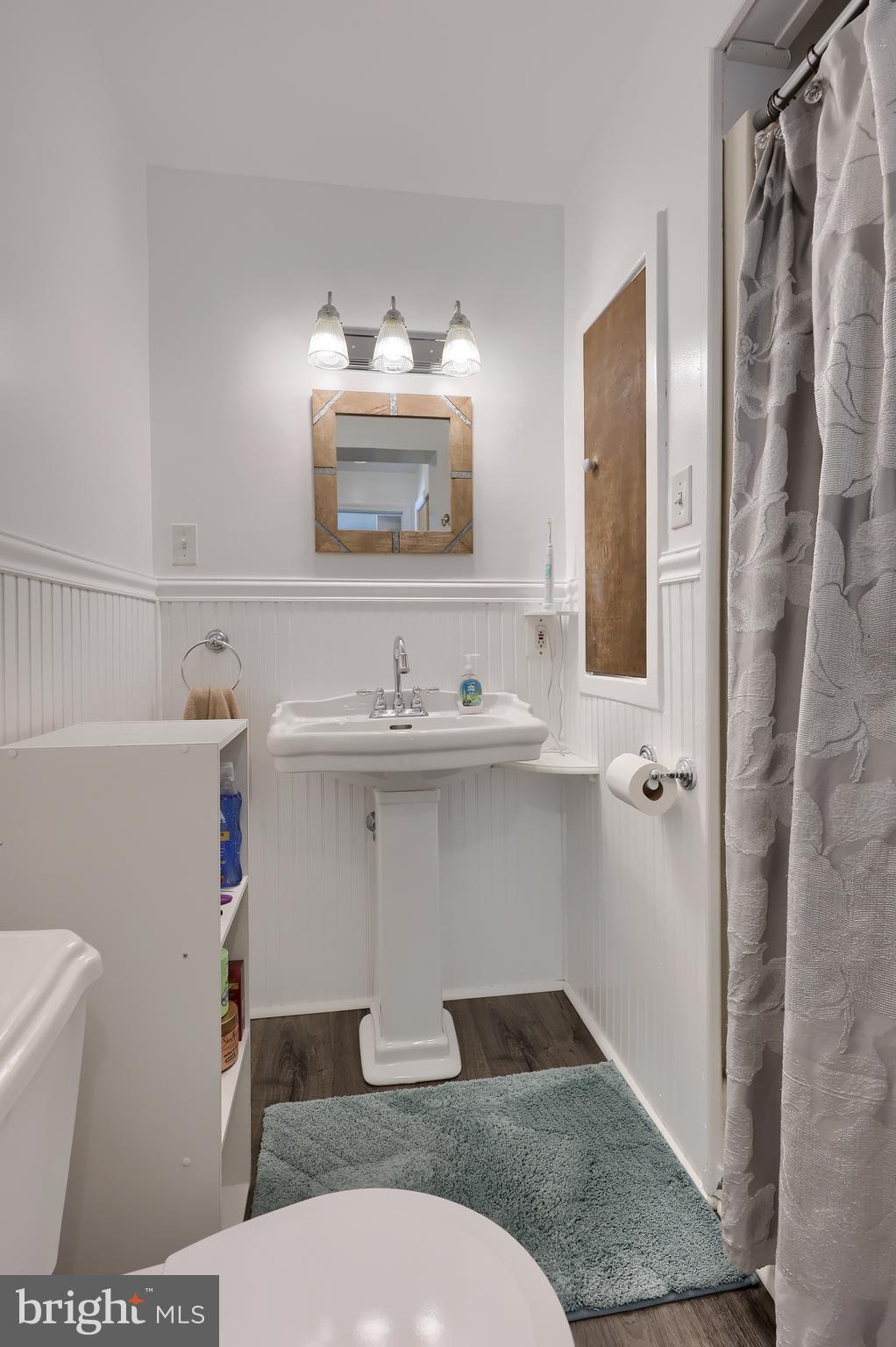 304 Edgehill Road York, PA 17403 - Photo 25 of 44 a bathroom with a sink toilet vanity and tub