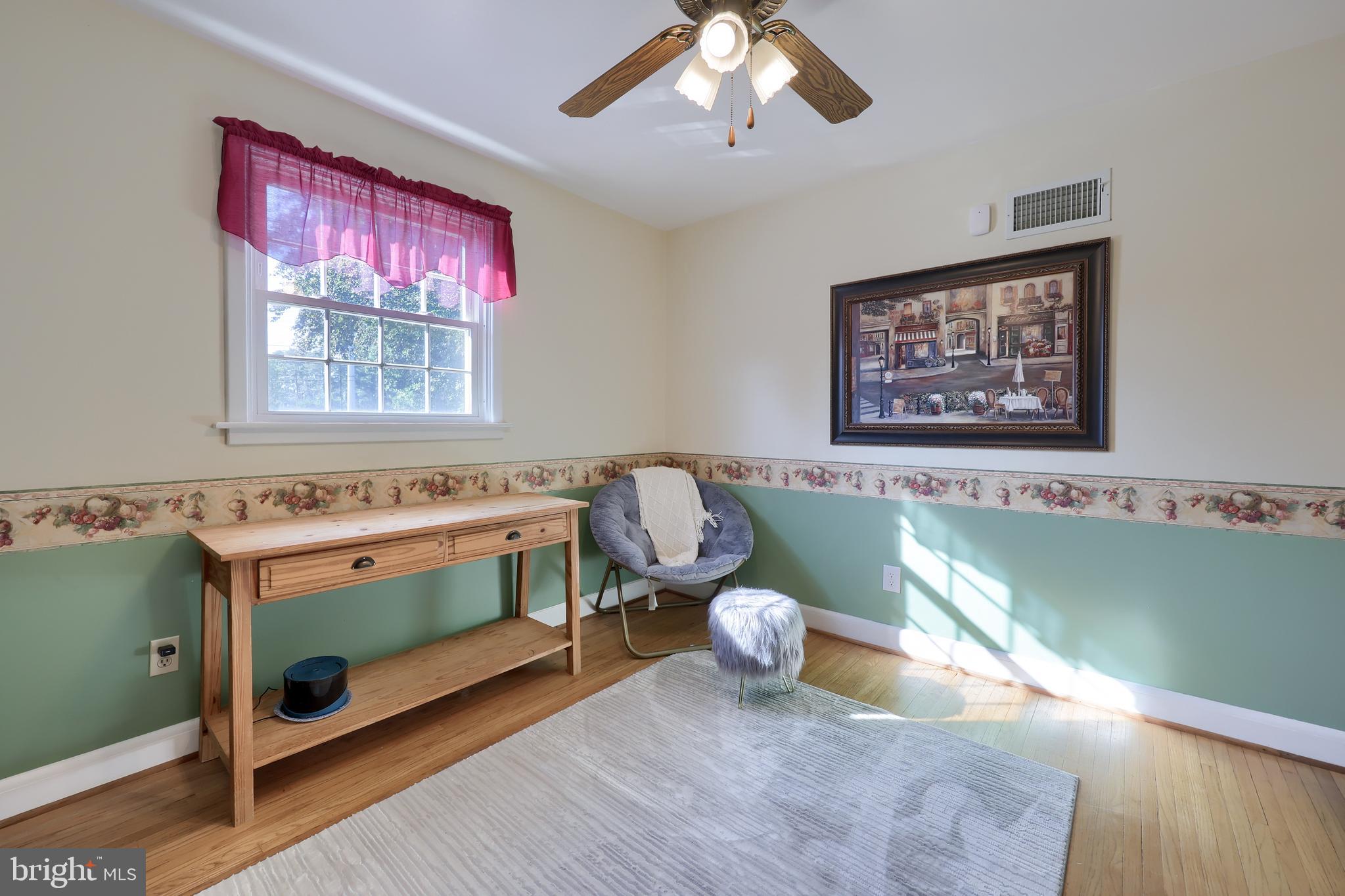 304 Edgehill Road York, PA 17403 - Photo 27 of 44 a view of cabinets wooden floor and windows